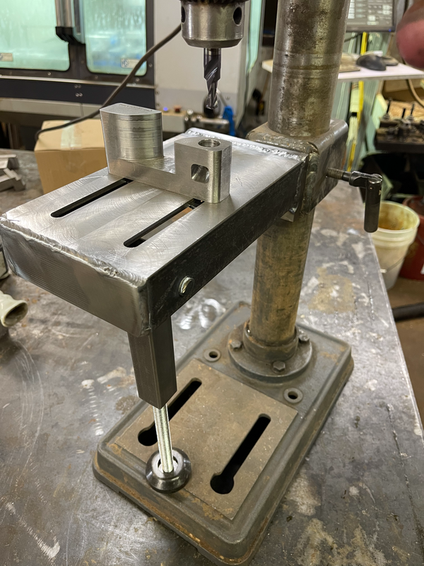 Drill press table with kickstand